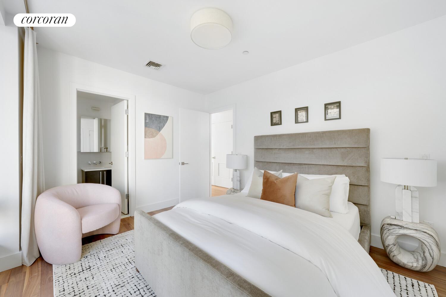 36 ECKFORD Street 5A