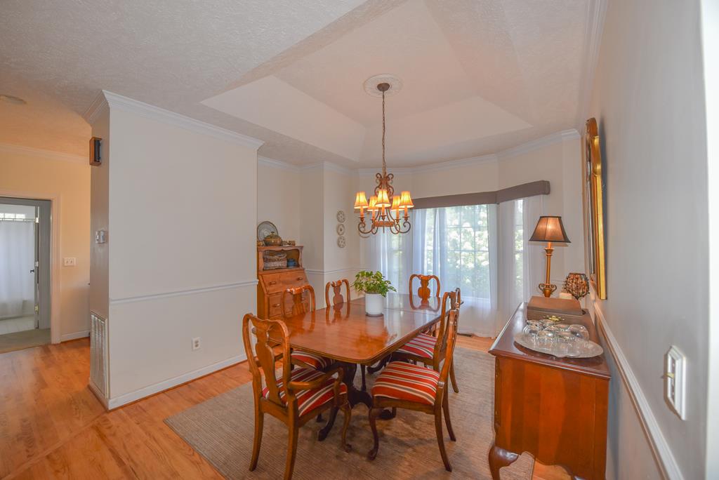 306 Greenview Ct, McCormick