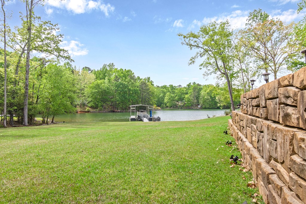 333 Paradise Point