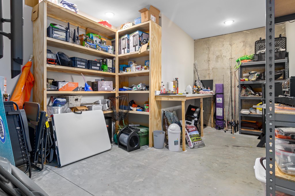 333 Paradise Point
