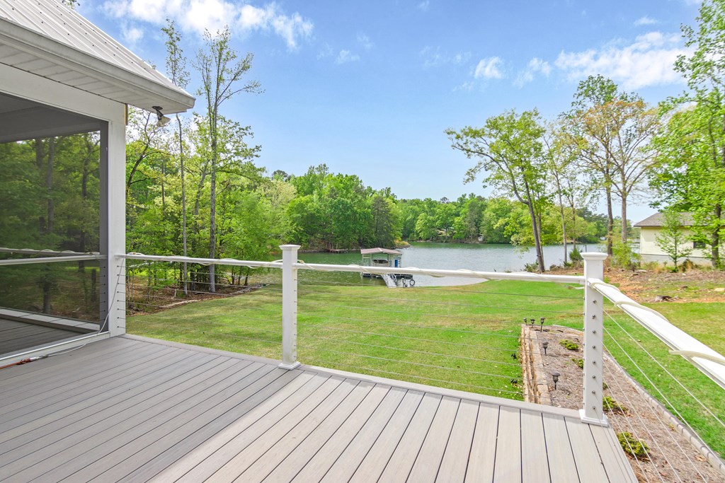 333 Paradise Point