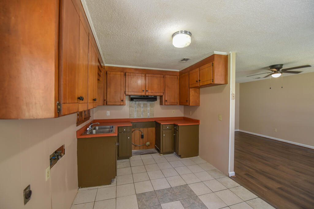 326 Windmill Circle