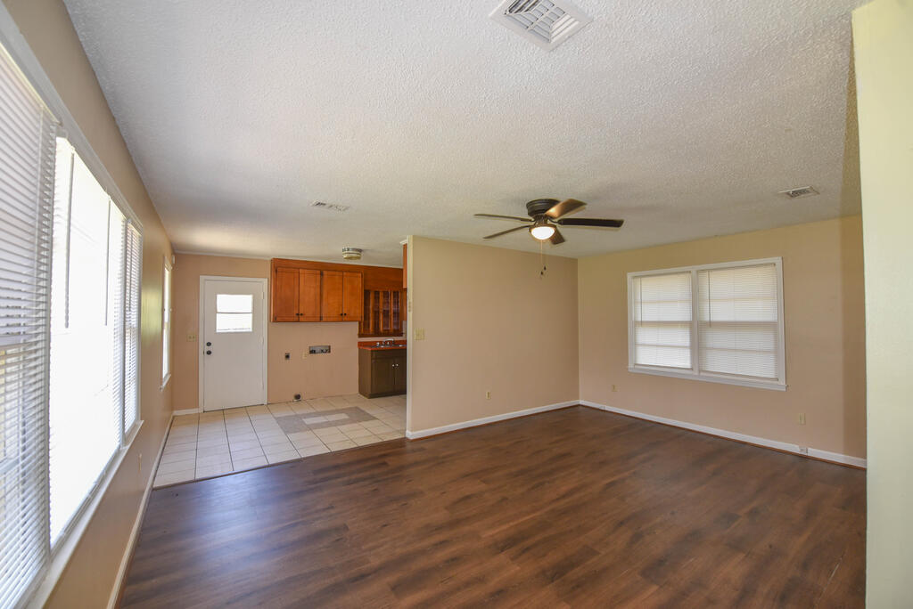 326 Windmill Circle