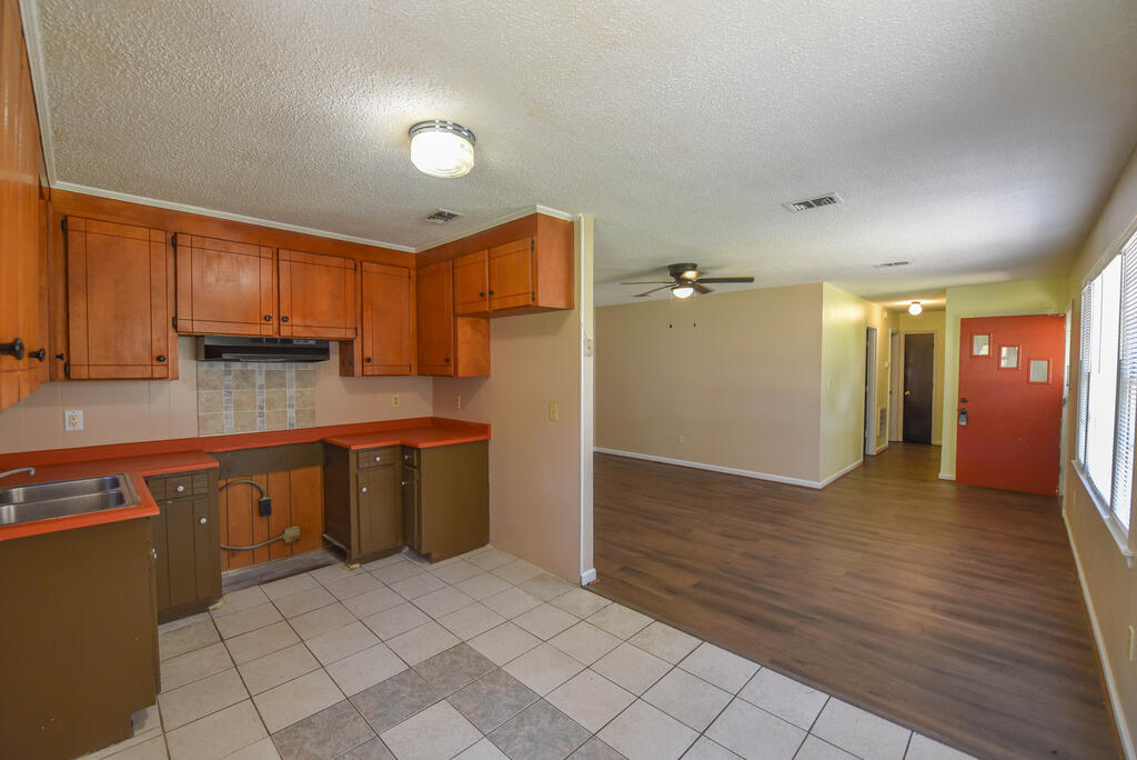 326 Windmill Circle