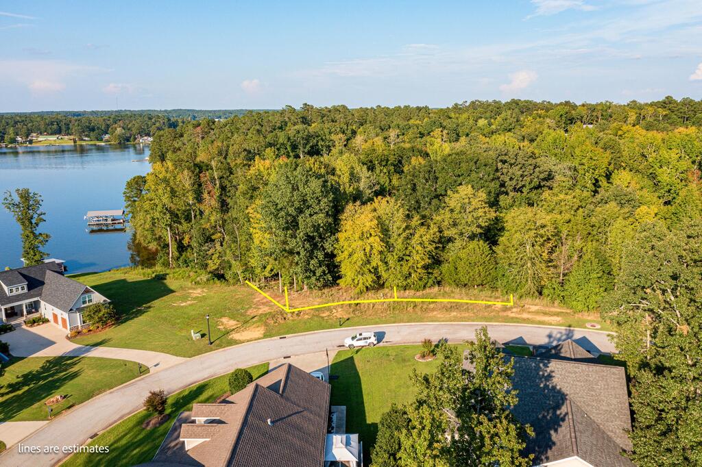 112 King Circle