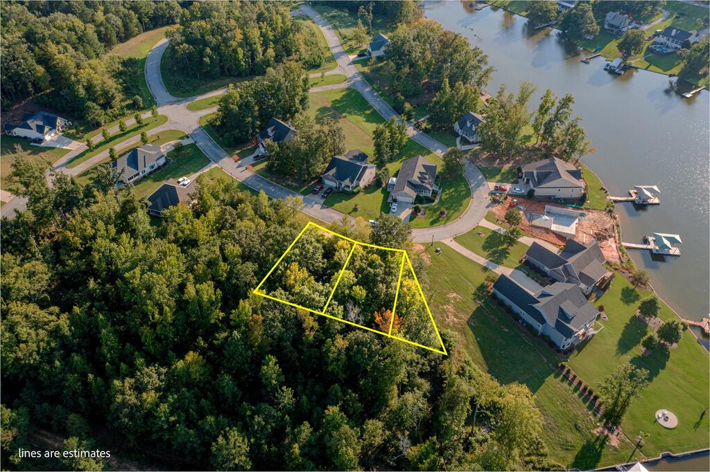 112 King Circle
