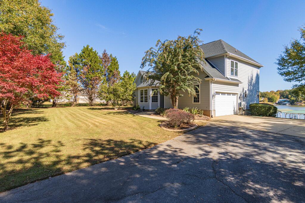 732 Eagles Harbor Drive
