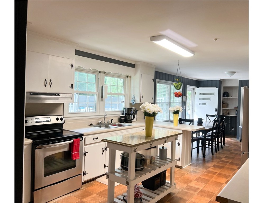 720 E Greenwood Street