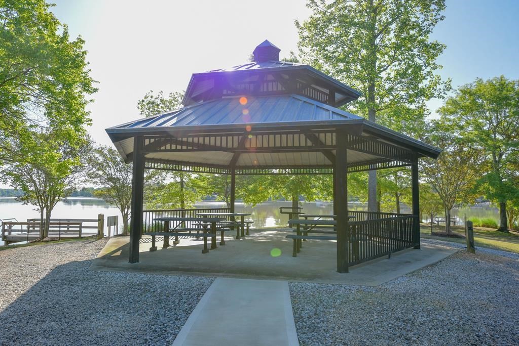 730 Eagles Harbor Drive