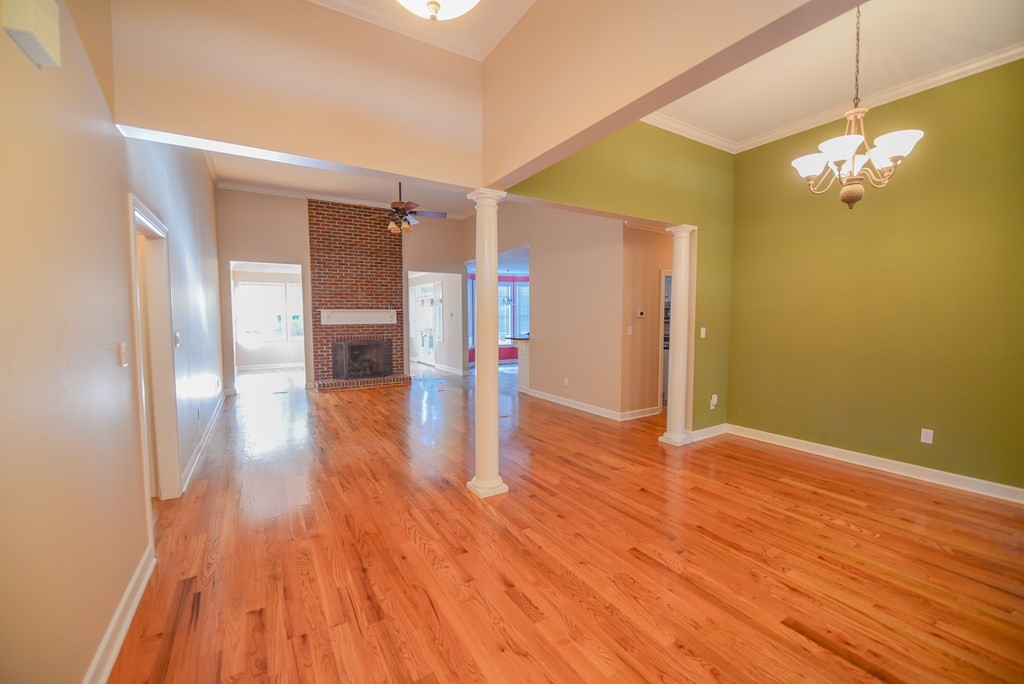 1008 HuntersCreek Boulevard