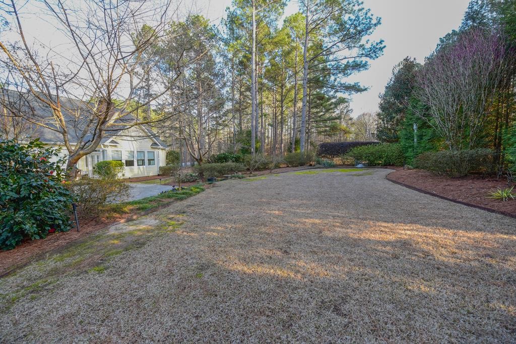 1008 HuntersCreek Boulevard