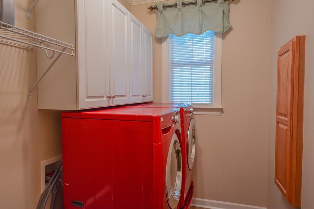 1008 HuntersCreek Boulevard