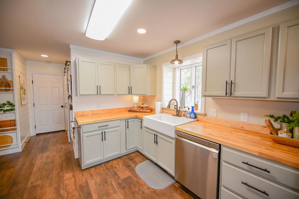 310 Port Royal Drive