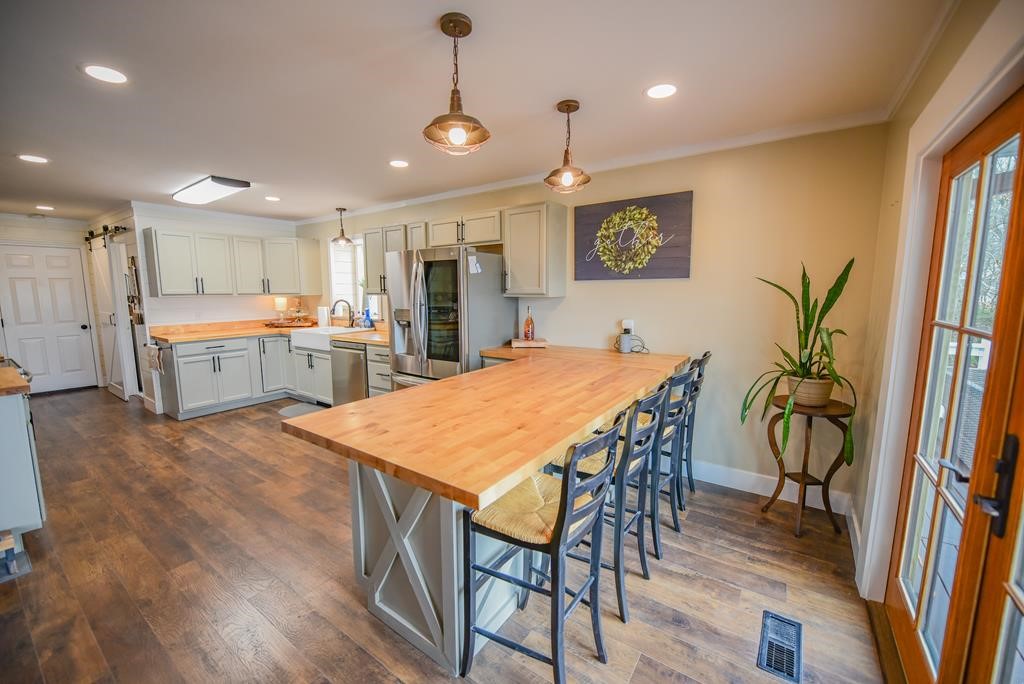 310 Port Royal Drive