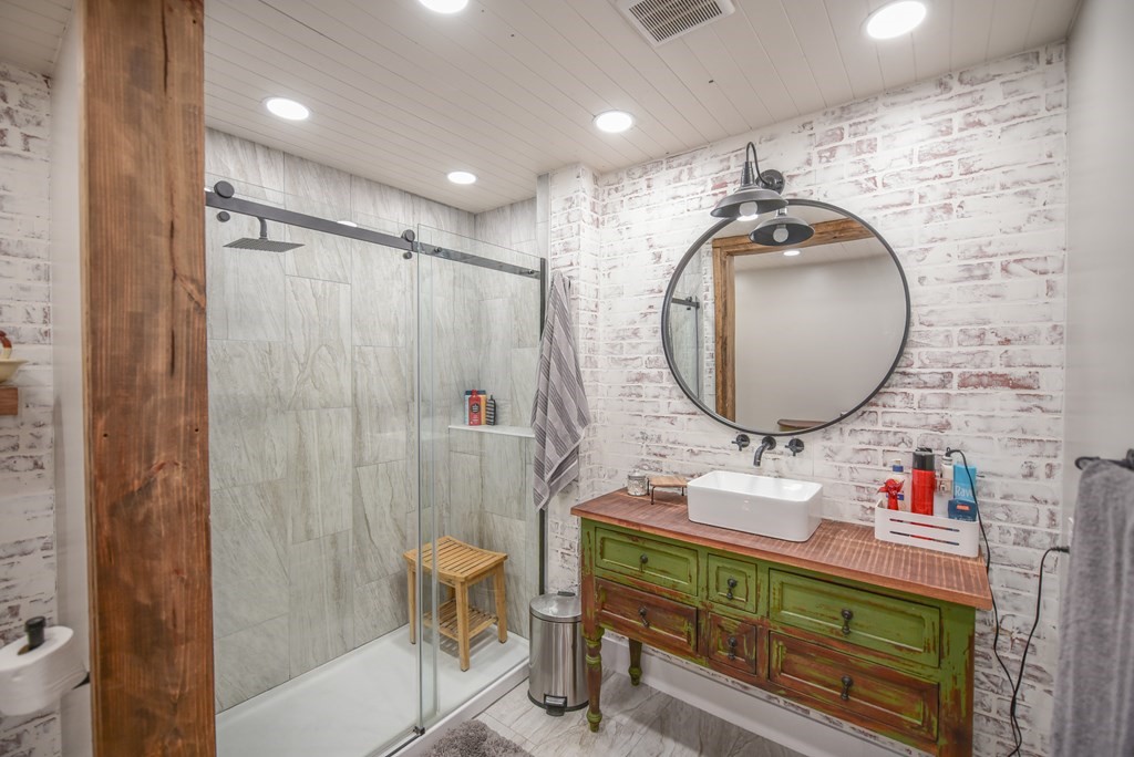 310 Port Royal Drive