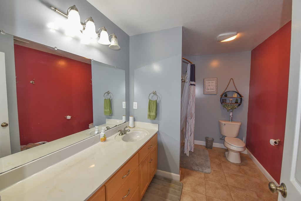 2275 W Hwy 184 Highway