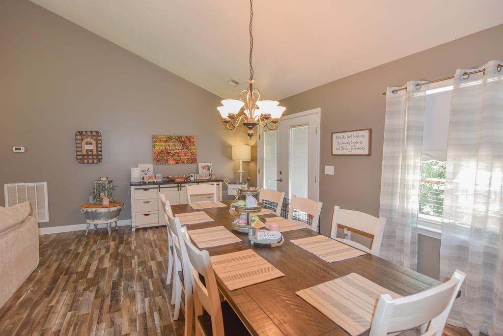 2275 W Hwy 184 Highway