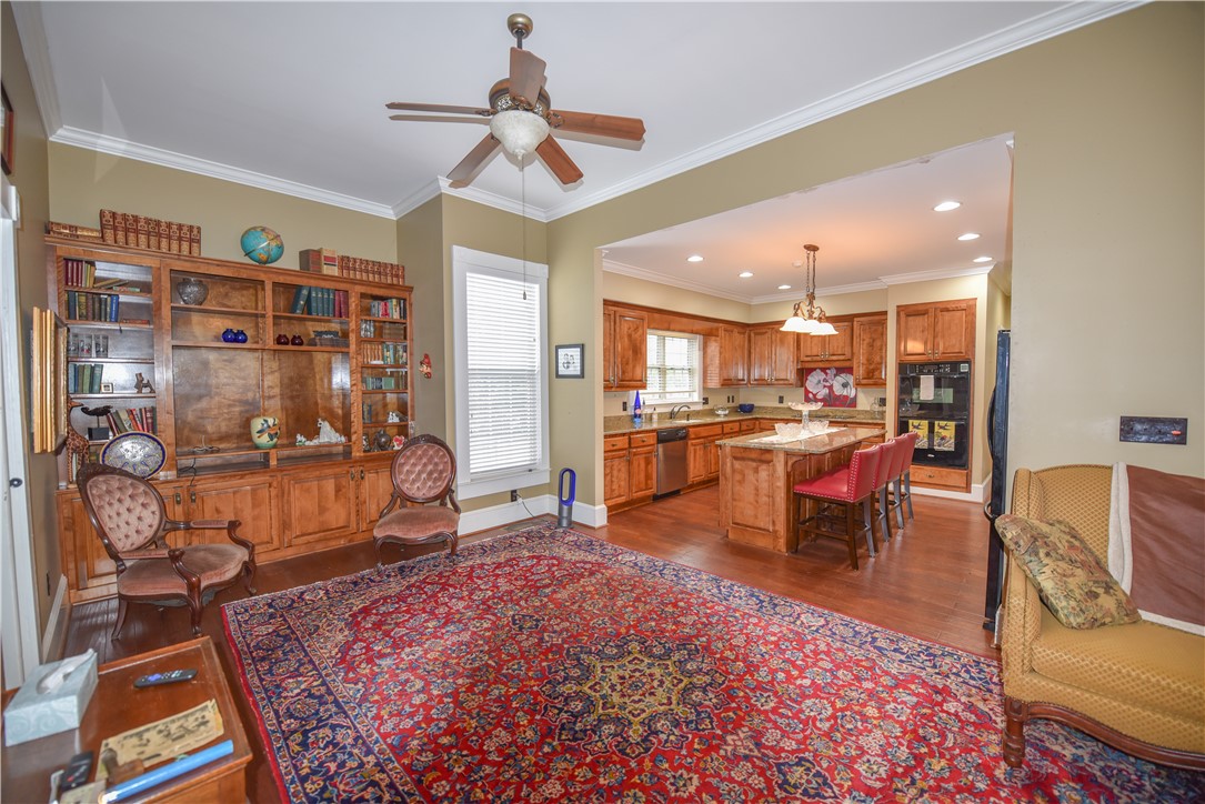 507 Main Street N Road