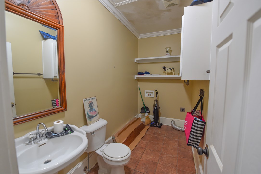 507 Main Street N Road