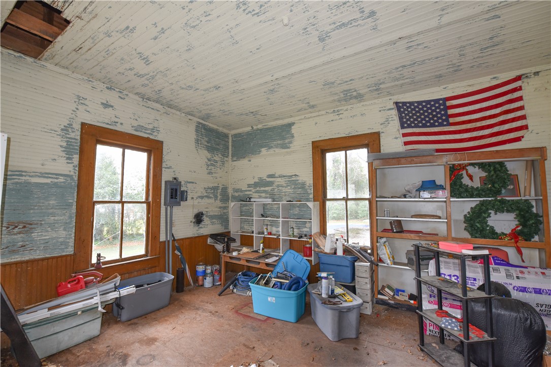 507 Main Street N Road