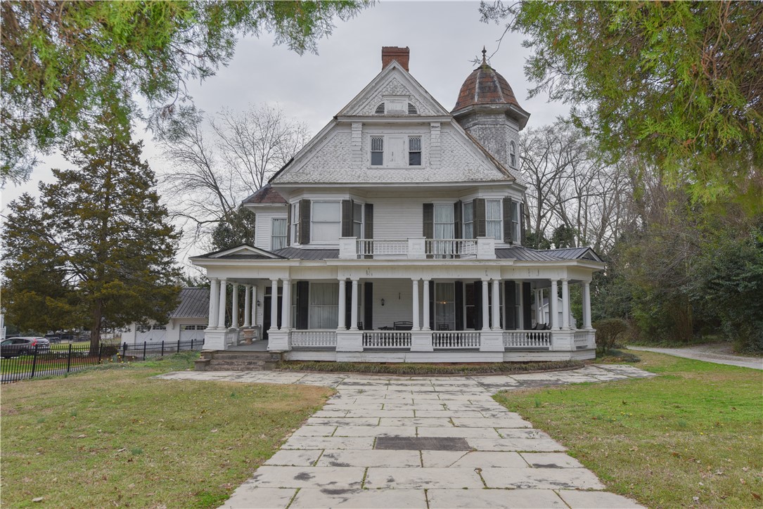 507 Main Street N Road