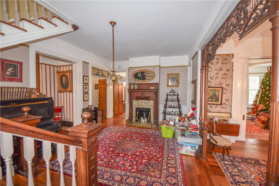 507 Main Street N Road