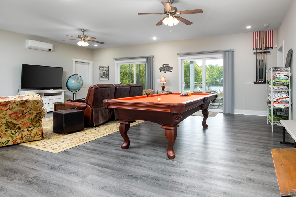 333 Paradise Point