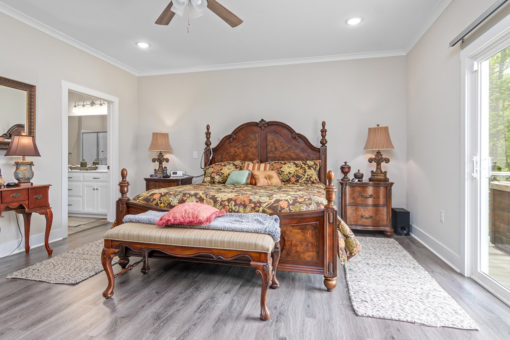 333 Paradise Point