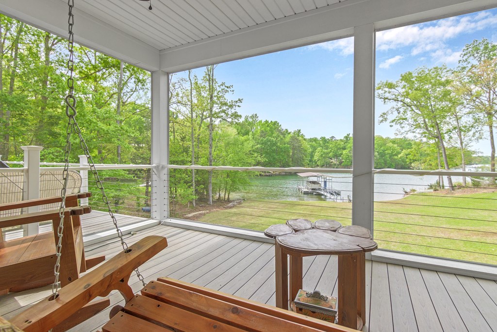 333 Paradise Point