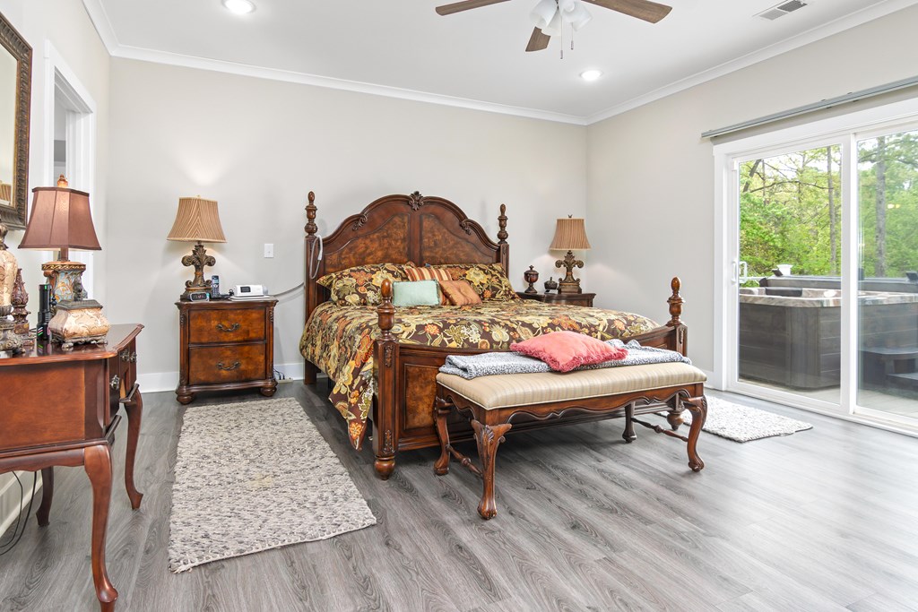 333 Paradise Point