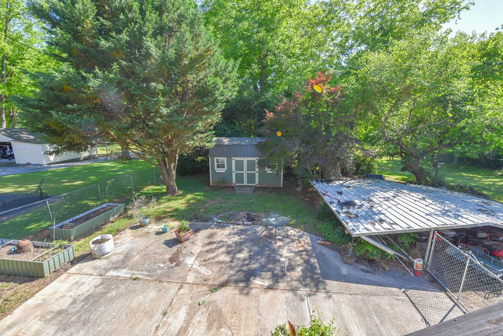 1009 N Main Street