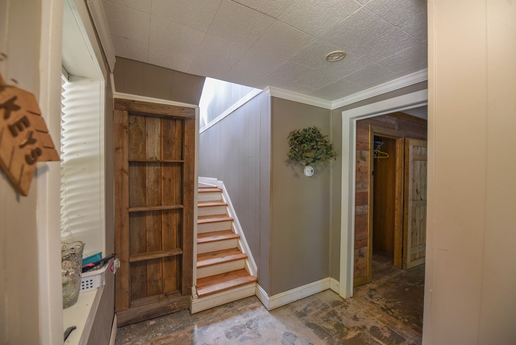1009 N Main Street