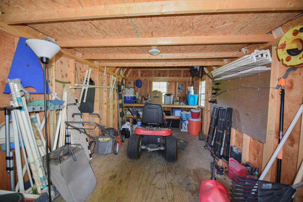 1801 Emerald Road
