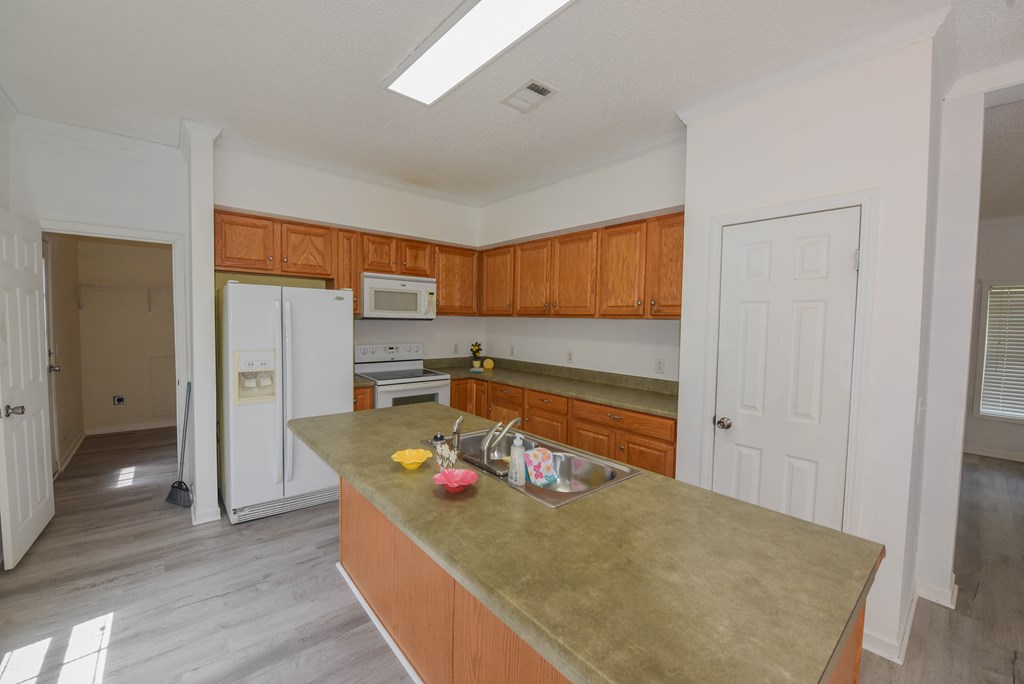 105 Glenn Forest Dr Drive