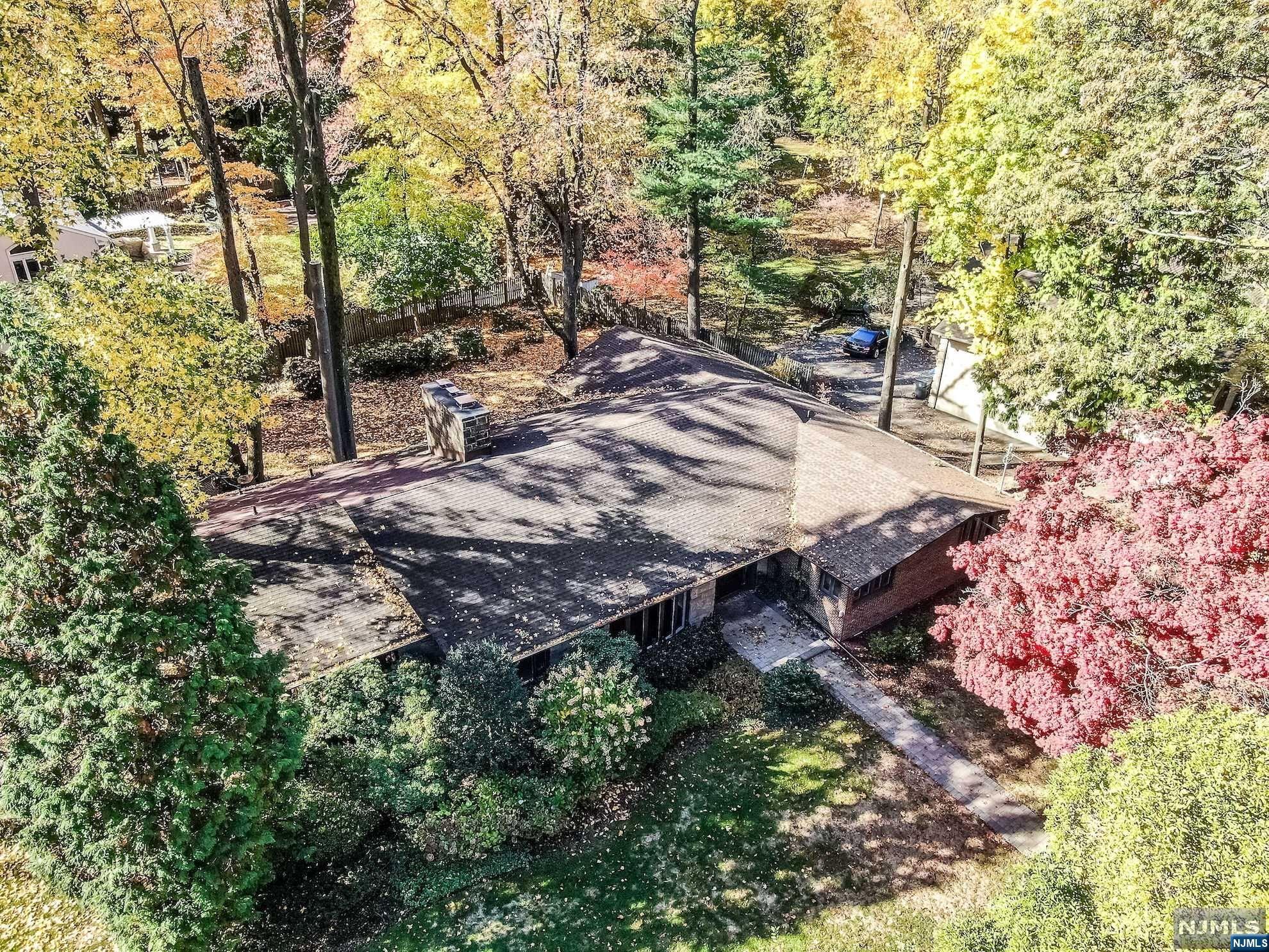 302 Fountain Road