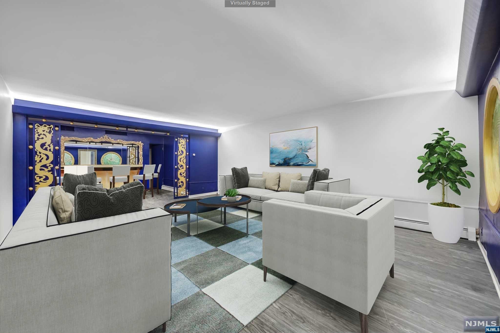 302 Fountain Road