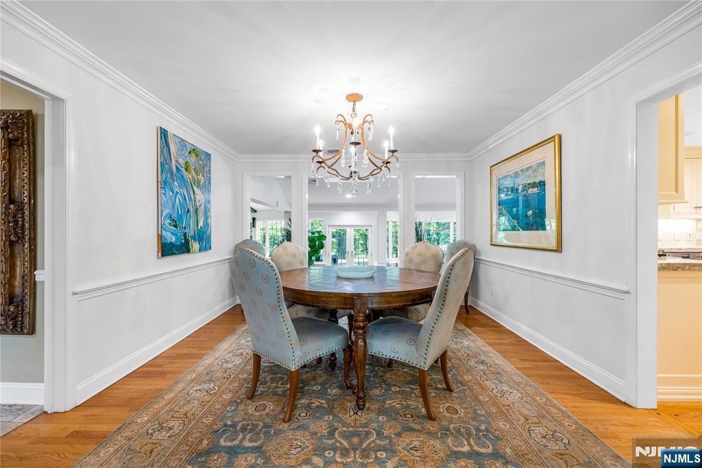 8 White Pine Road