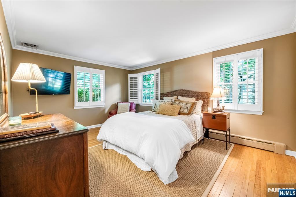 8 White Pine Road