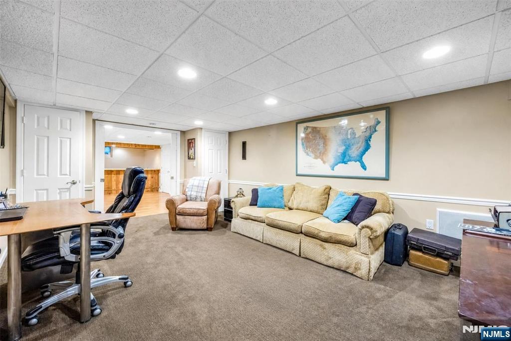 8 White Pine Road