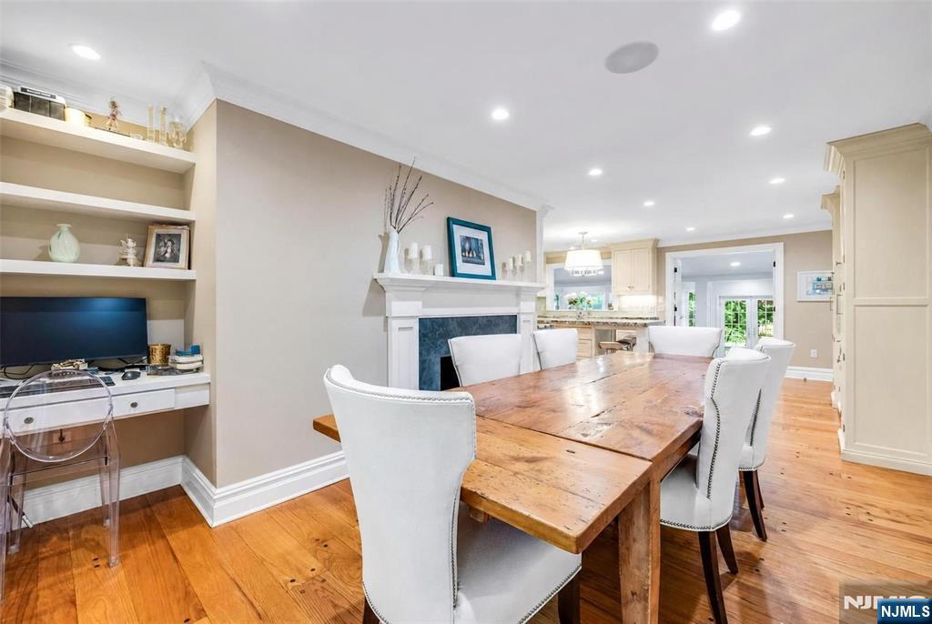 8 White Pine Road