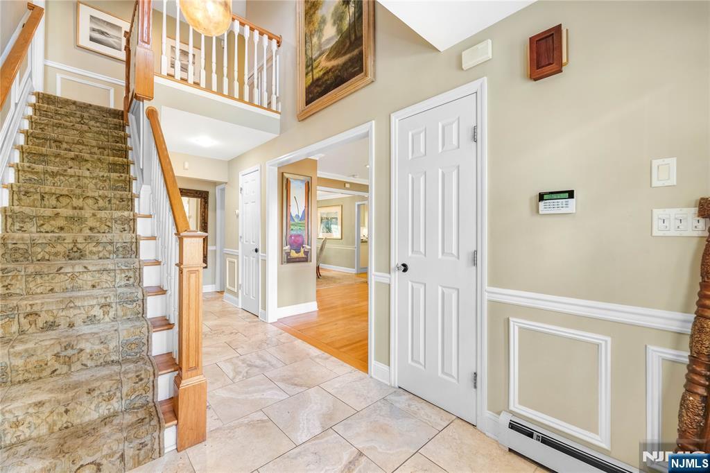 8 White Pine Road