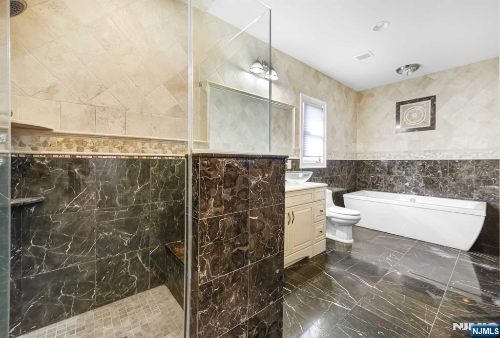 831 Pascack Road