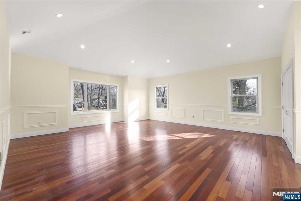 831 Pascack Road