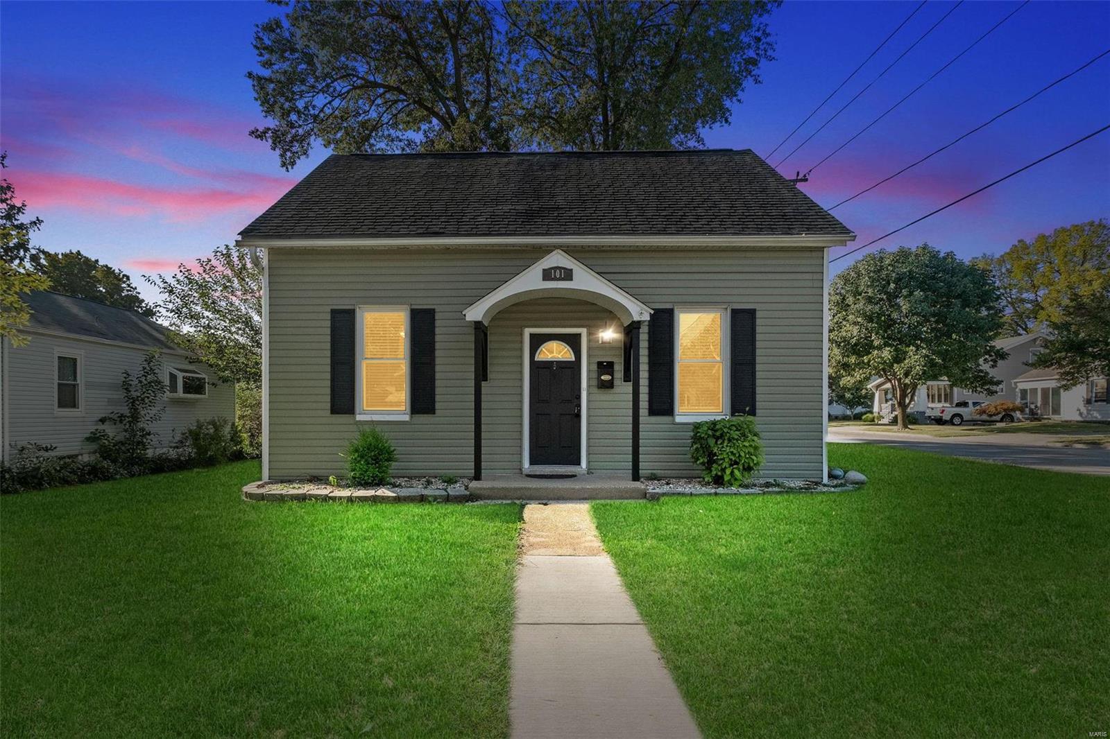 101 E Madison Street