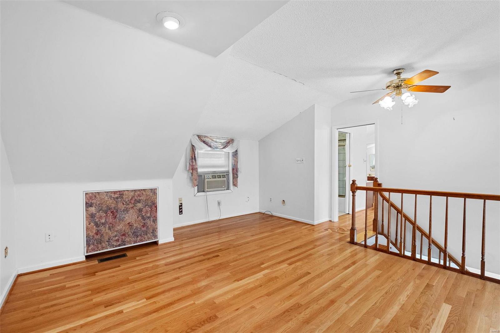 8752 Del Vista Drive