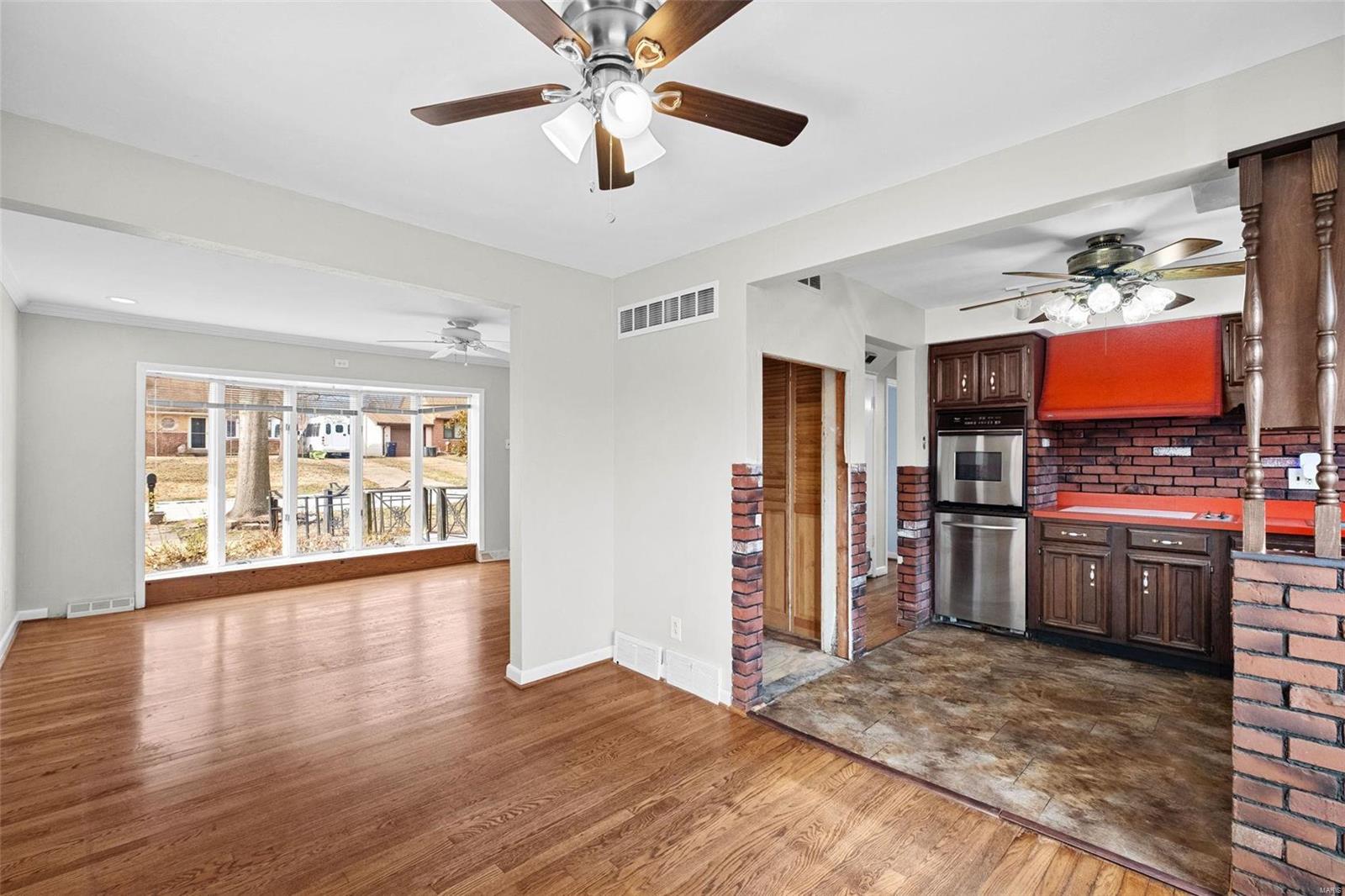 8752 Del Vista Drive