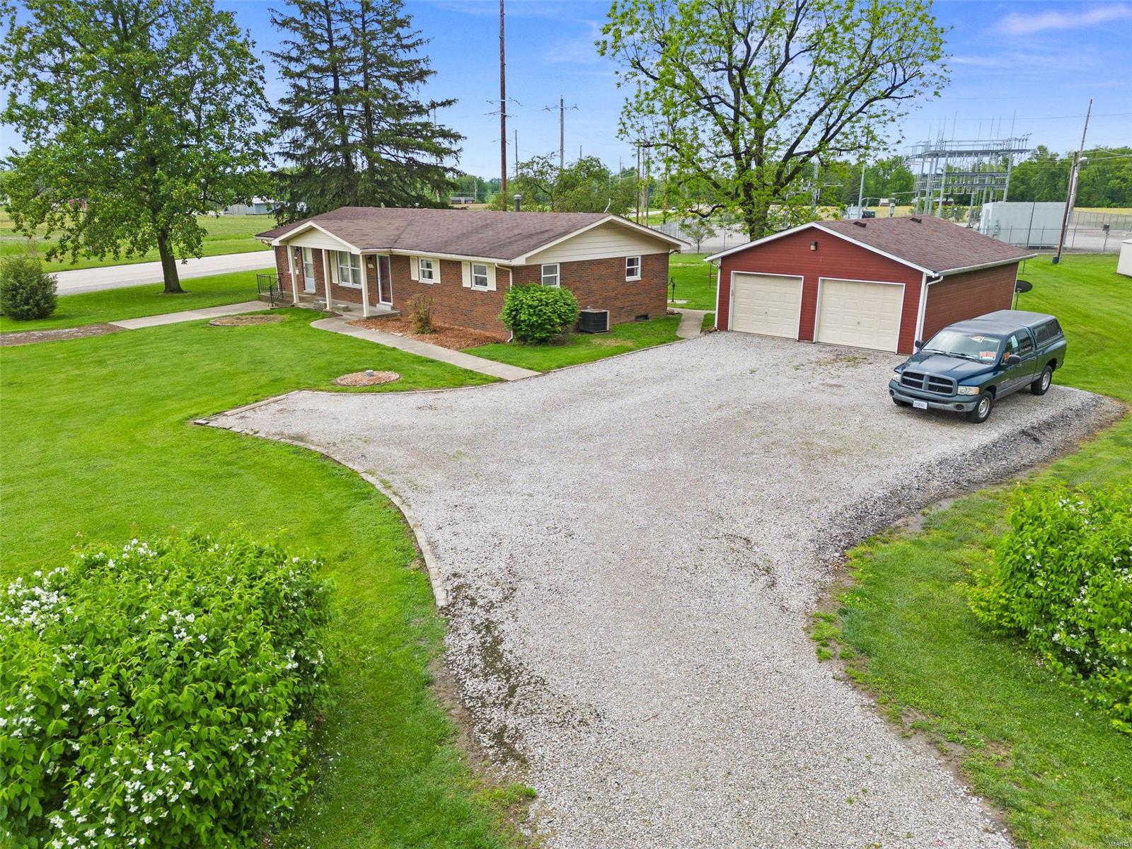 5219 Frank Scott Parkway W