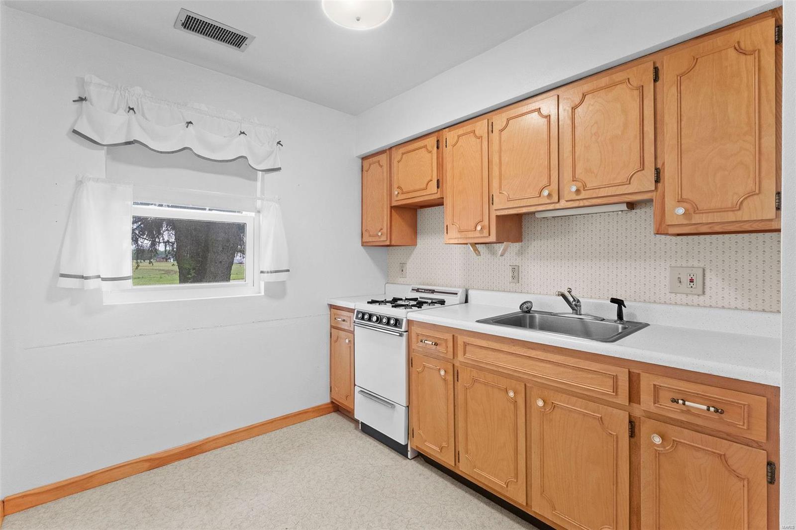 5219 Frank Scott Parkway W