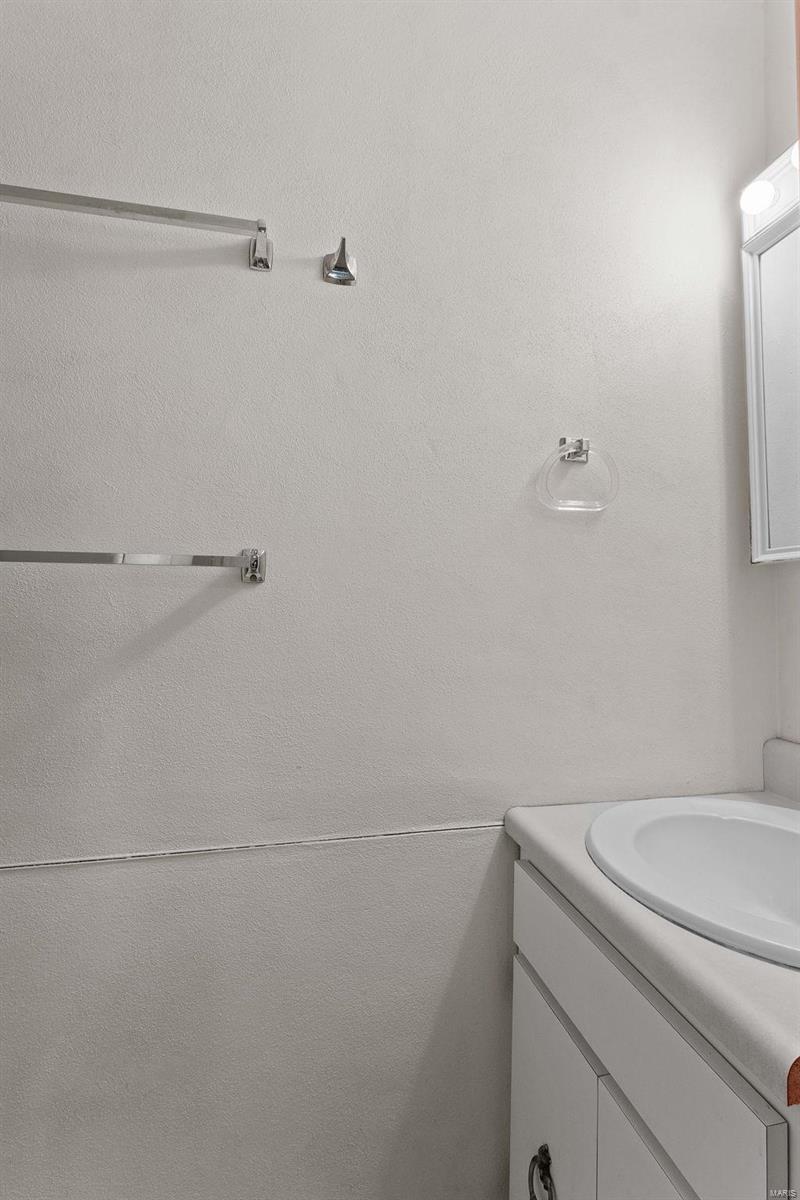 5219 Frank Scott Parkway W