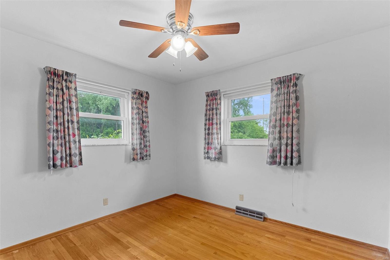 5219 Frank Scott Parkway W